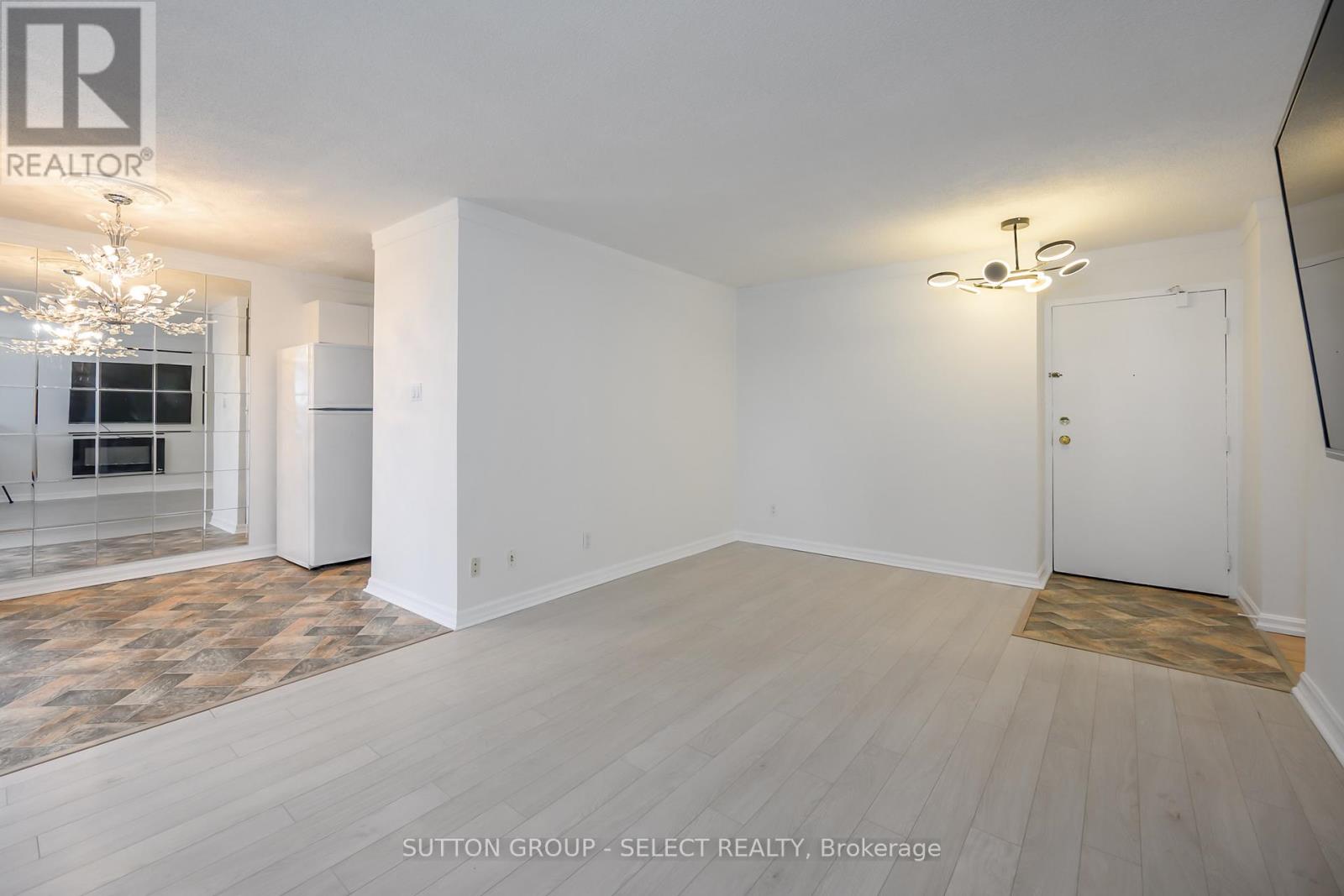 601 - 1103 JALNA BOULEVARD