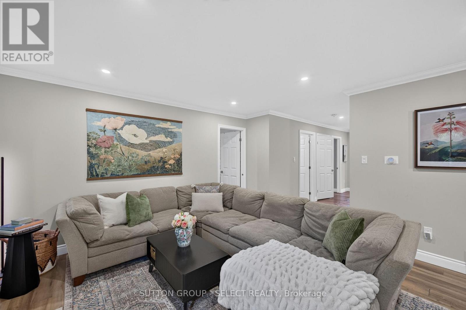 24 - 65 FIDDLERS GREEN ROAD