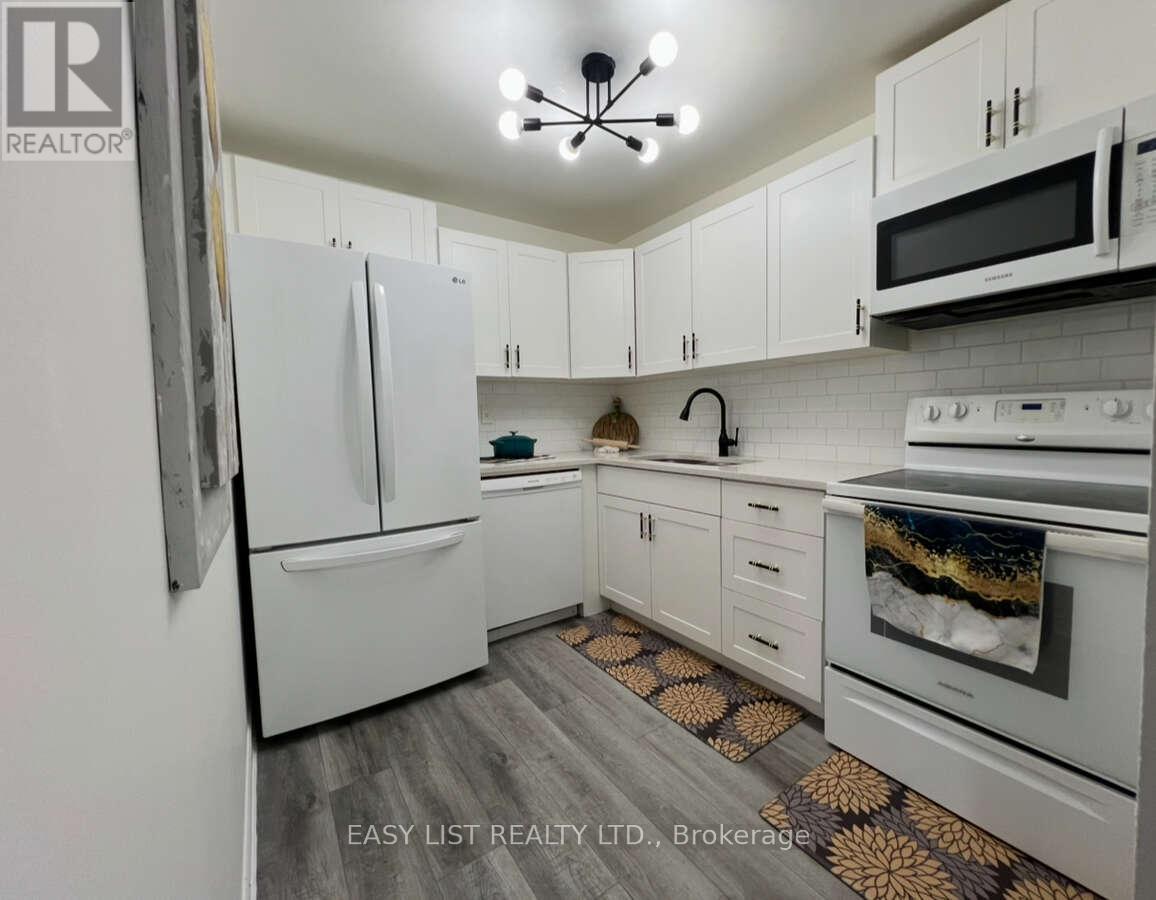 304 - 1582 ERNEST AVENUE