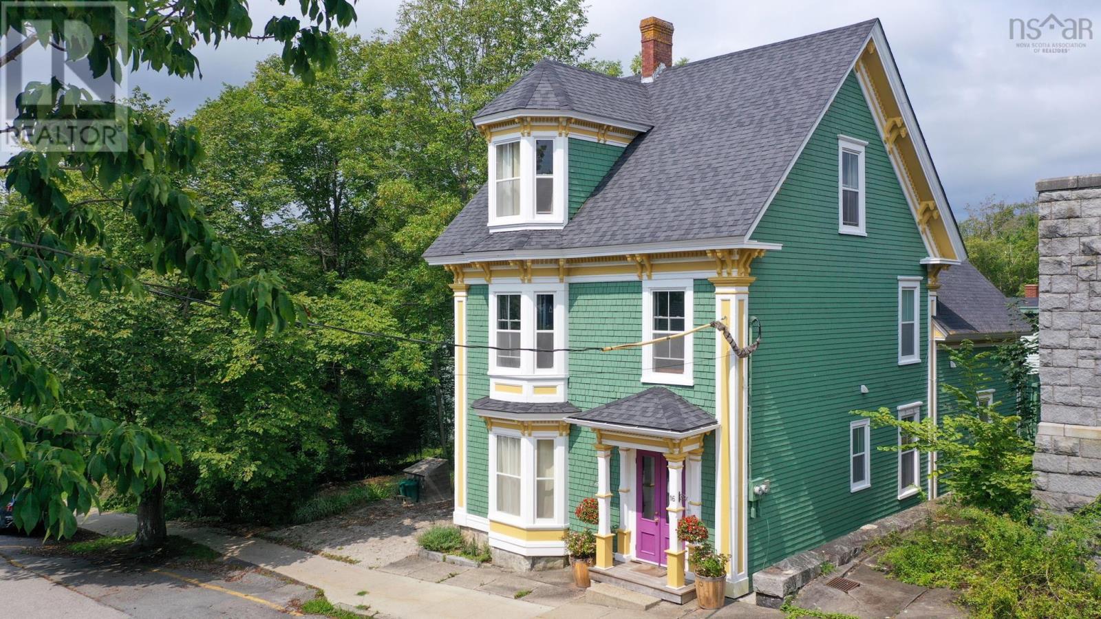 16 John Street