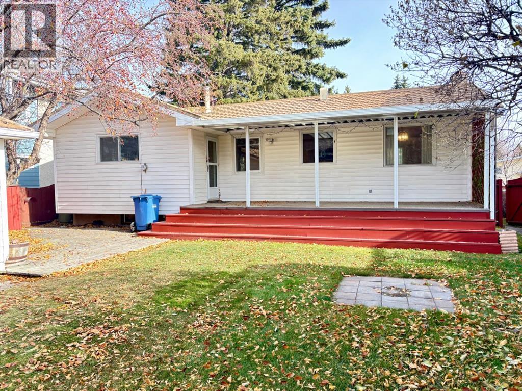 1320 Southbow Place SW