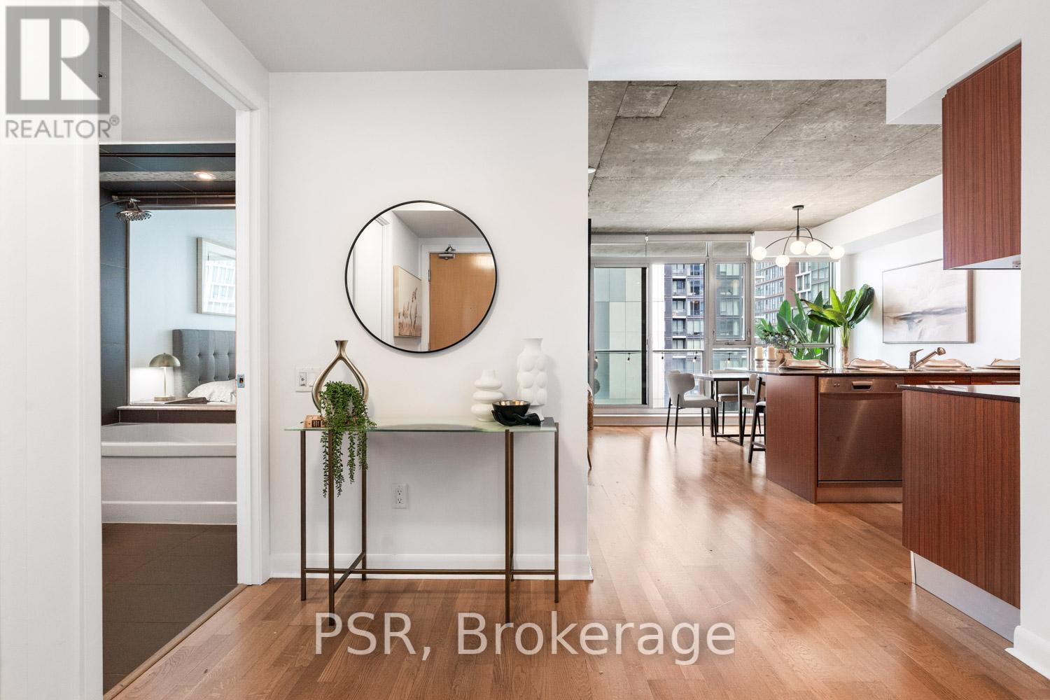 2805 - 375 KING STREET W