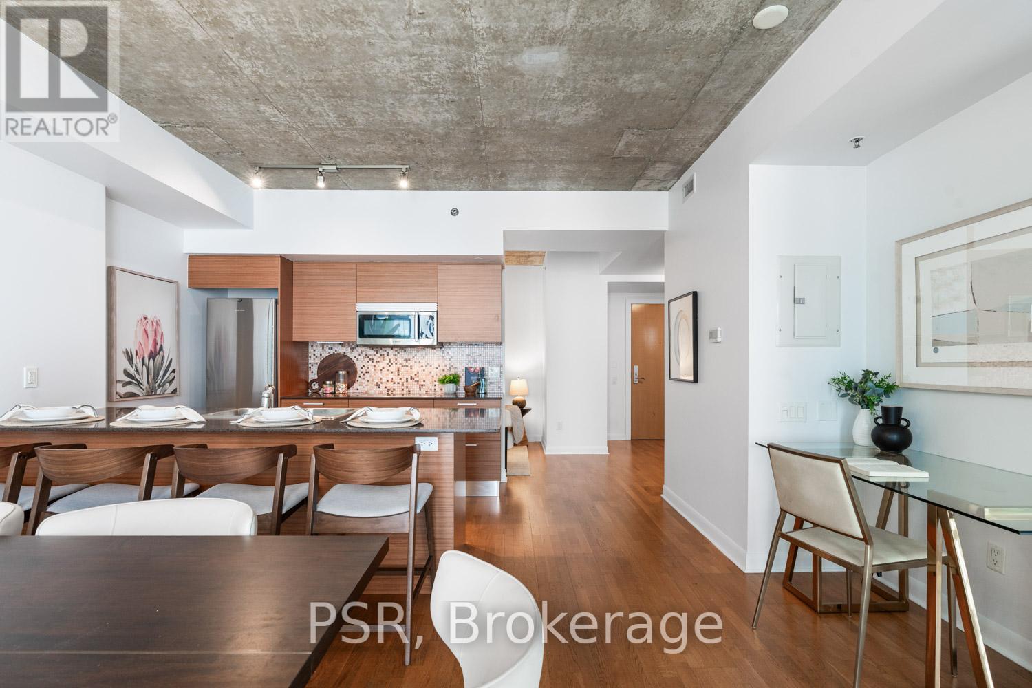 2805 - 375 KING STREET W