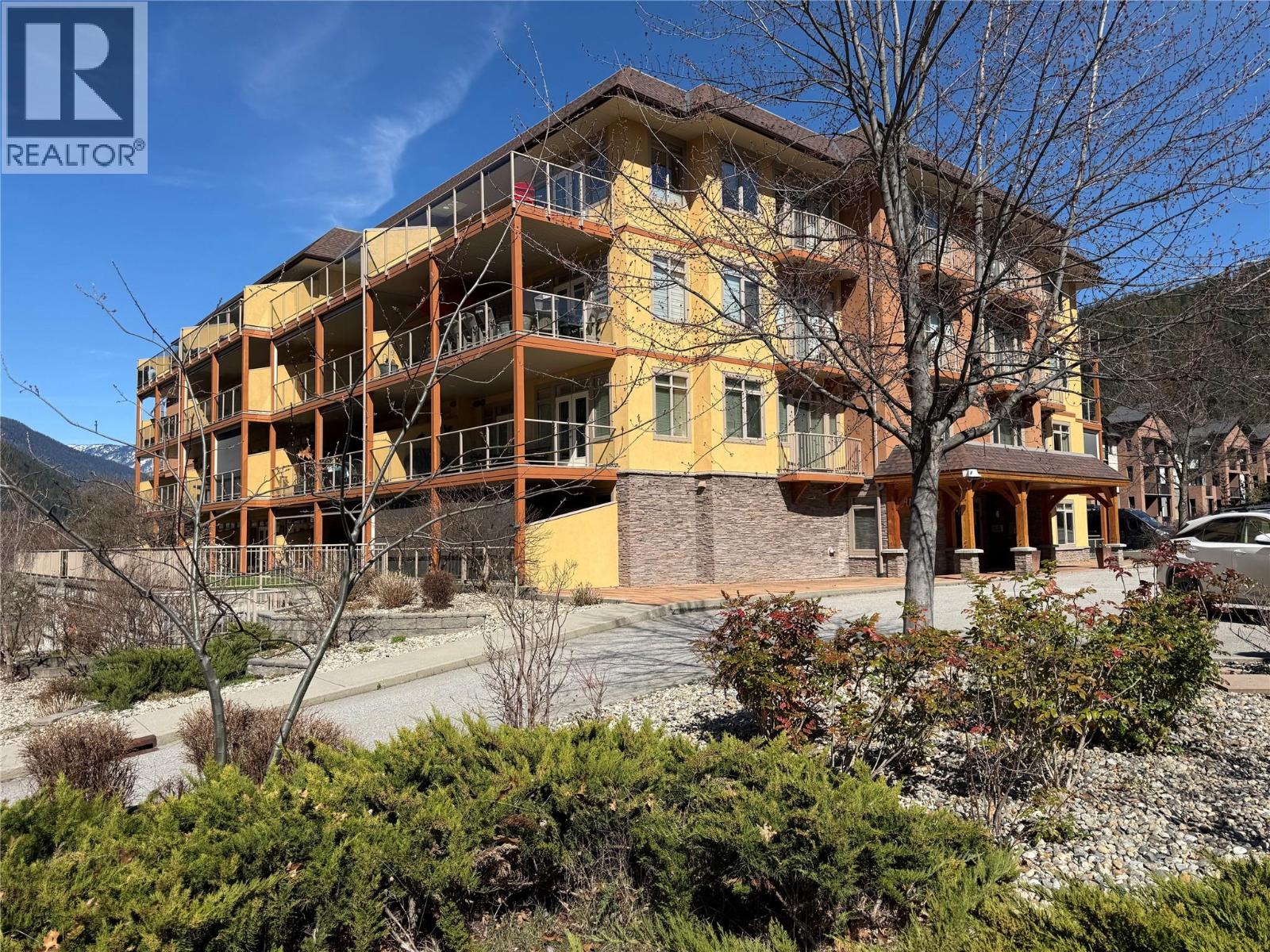 909 Radio Avenue Unit# 302