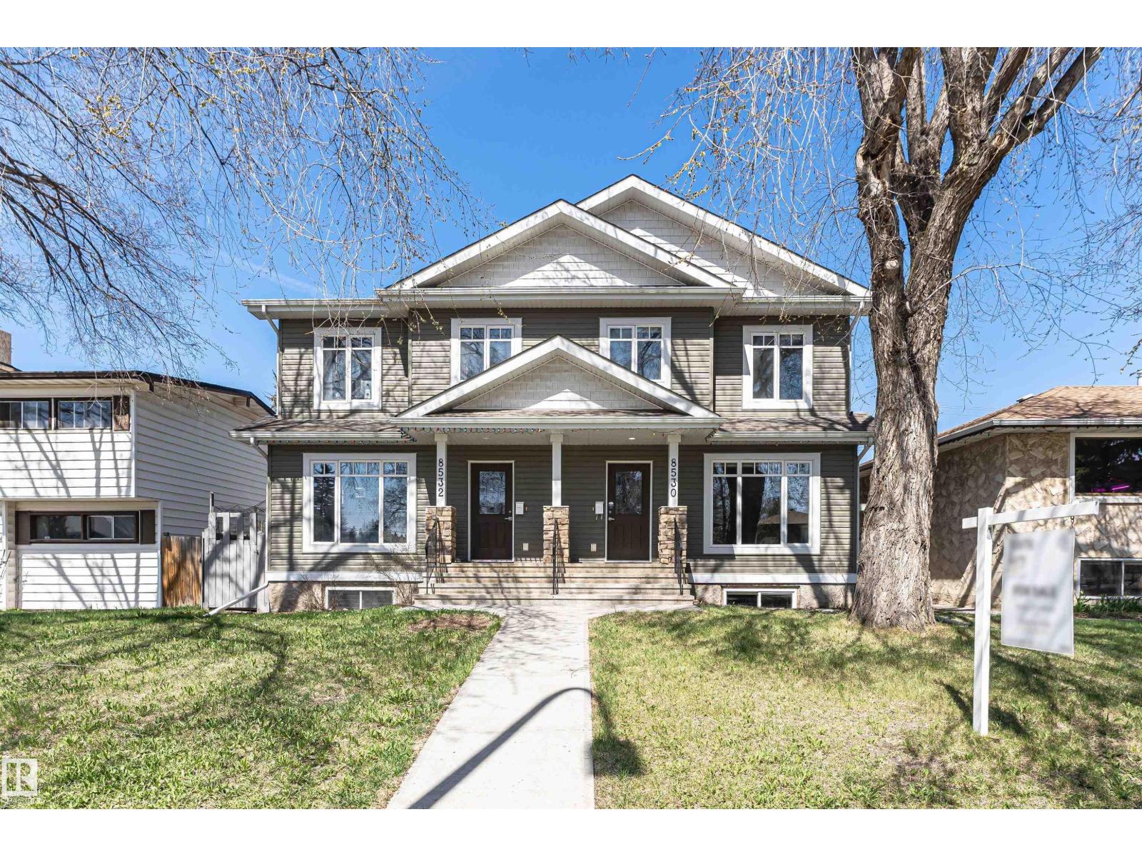 8530 76 AV NW