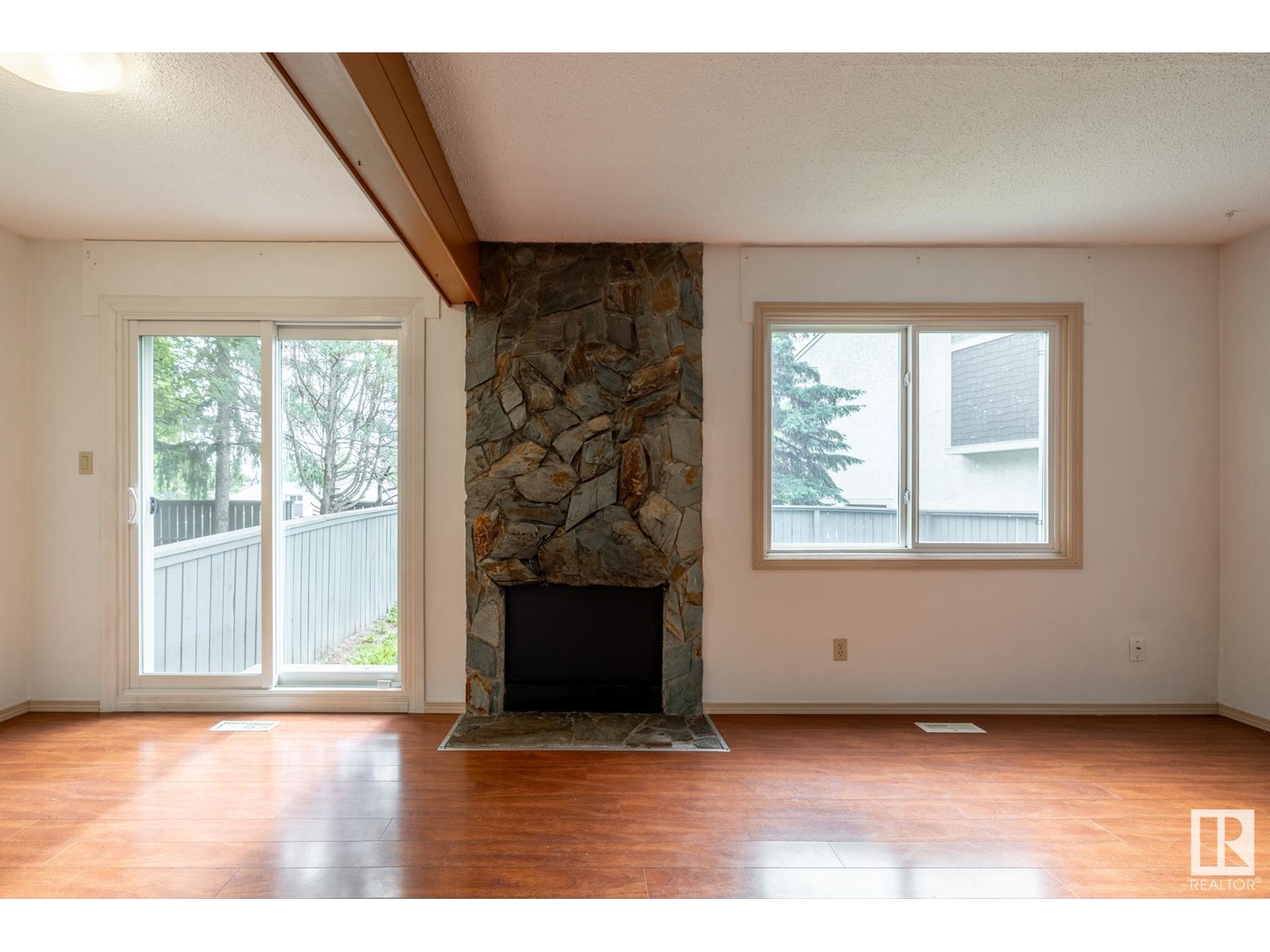 535 WILLOW CO NW