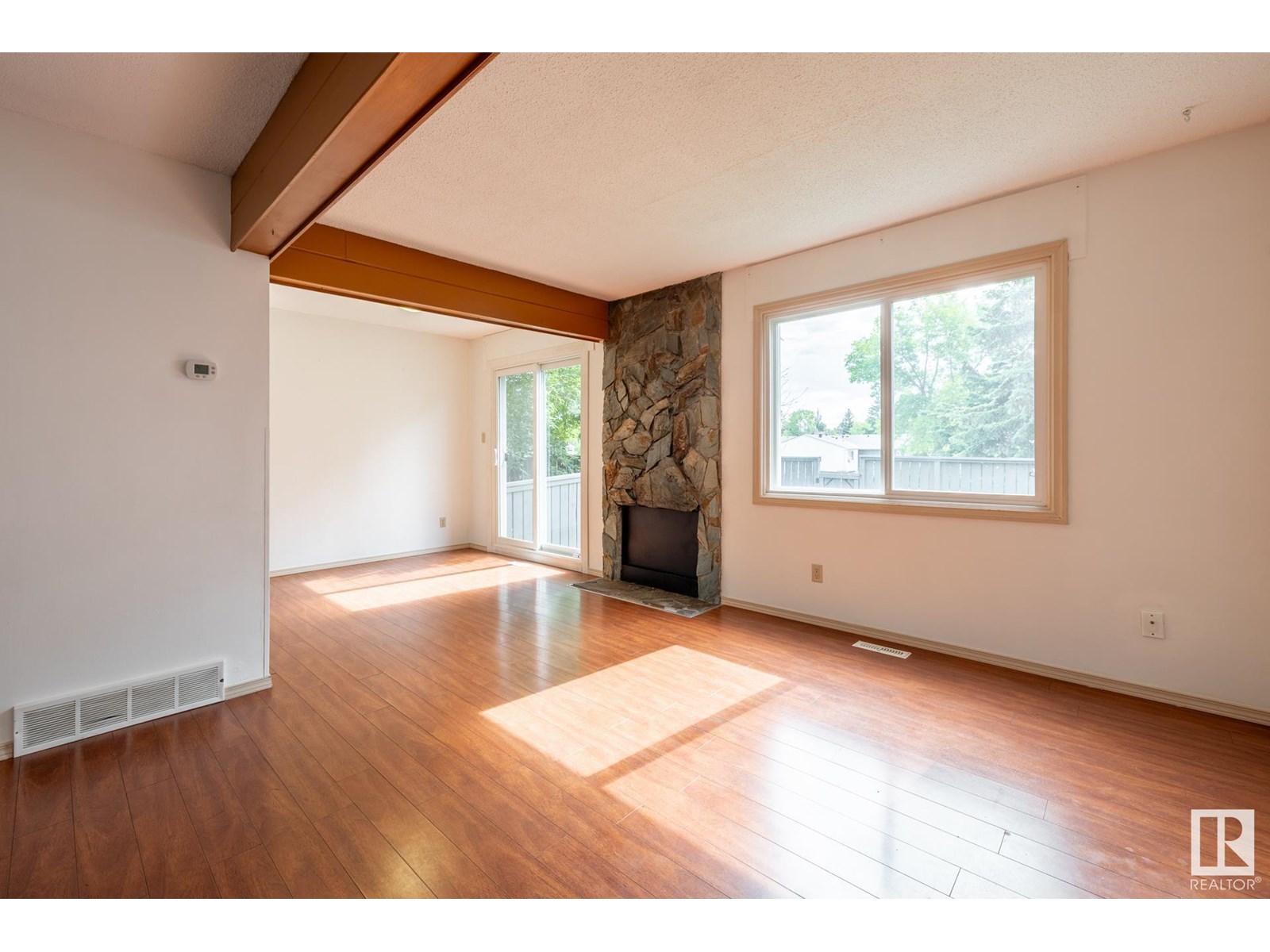535 WILLOW CO NW