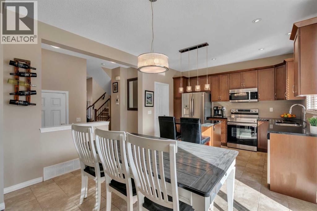 154 Windwood Grove SW