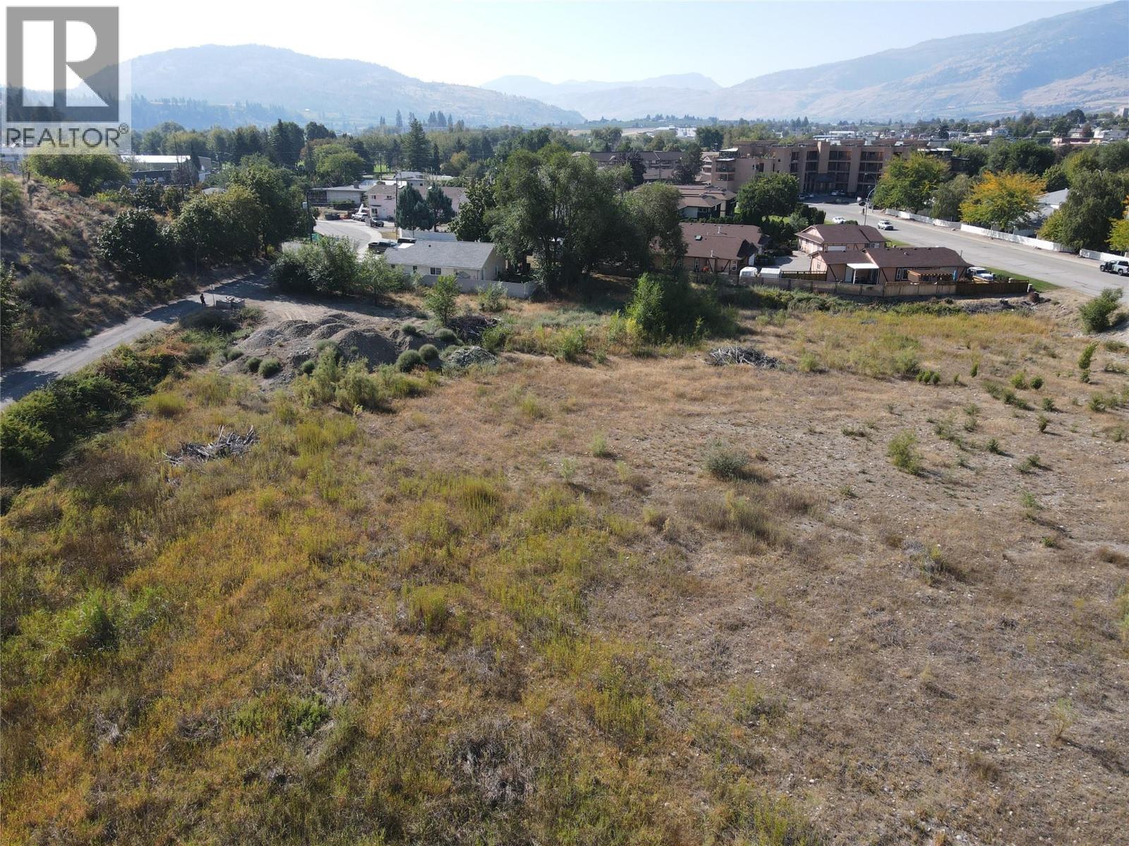 437 SALAMANDER Avenue