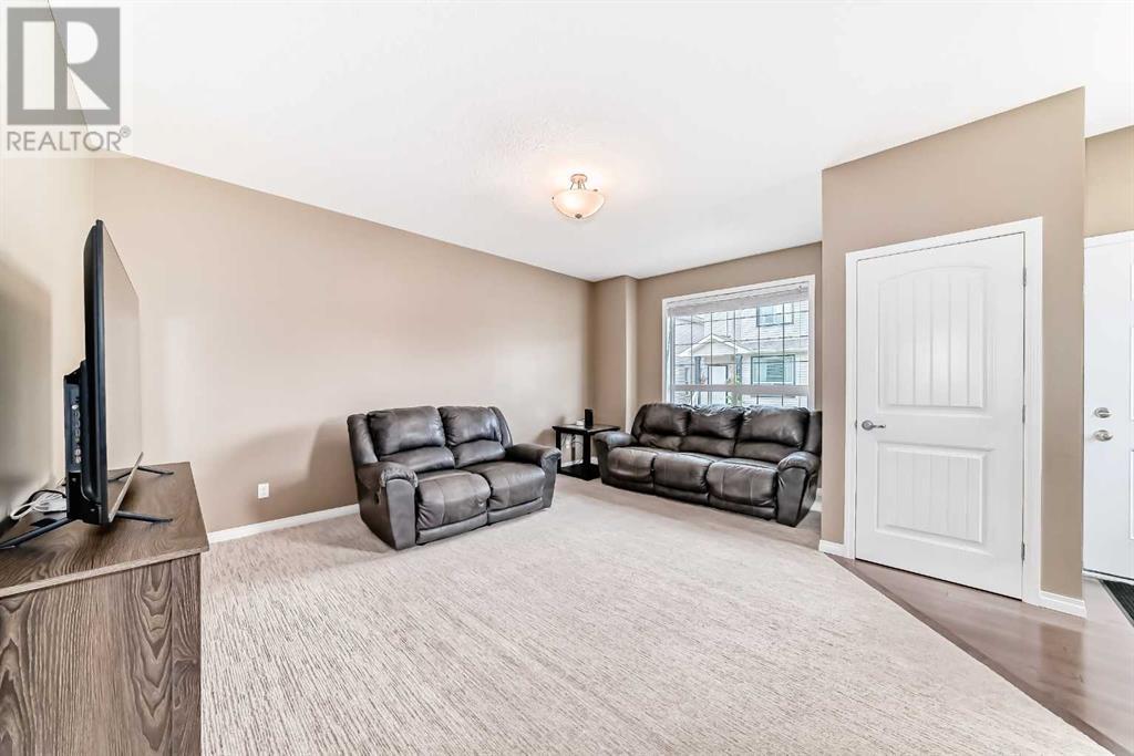 215 Sandford Place NW
