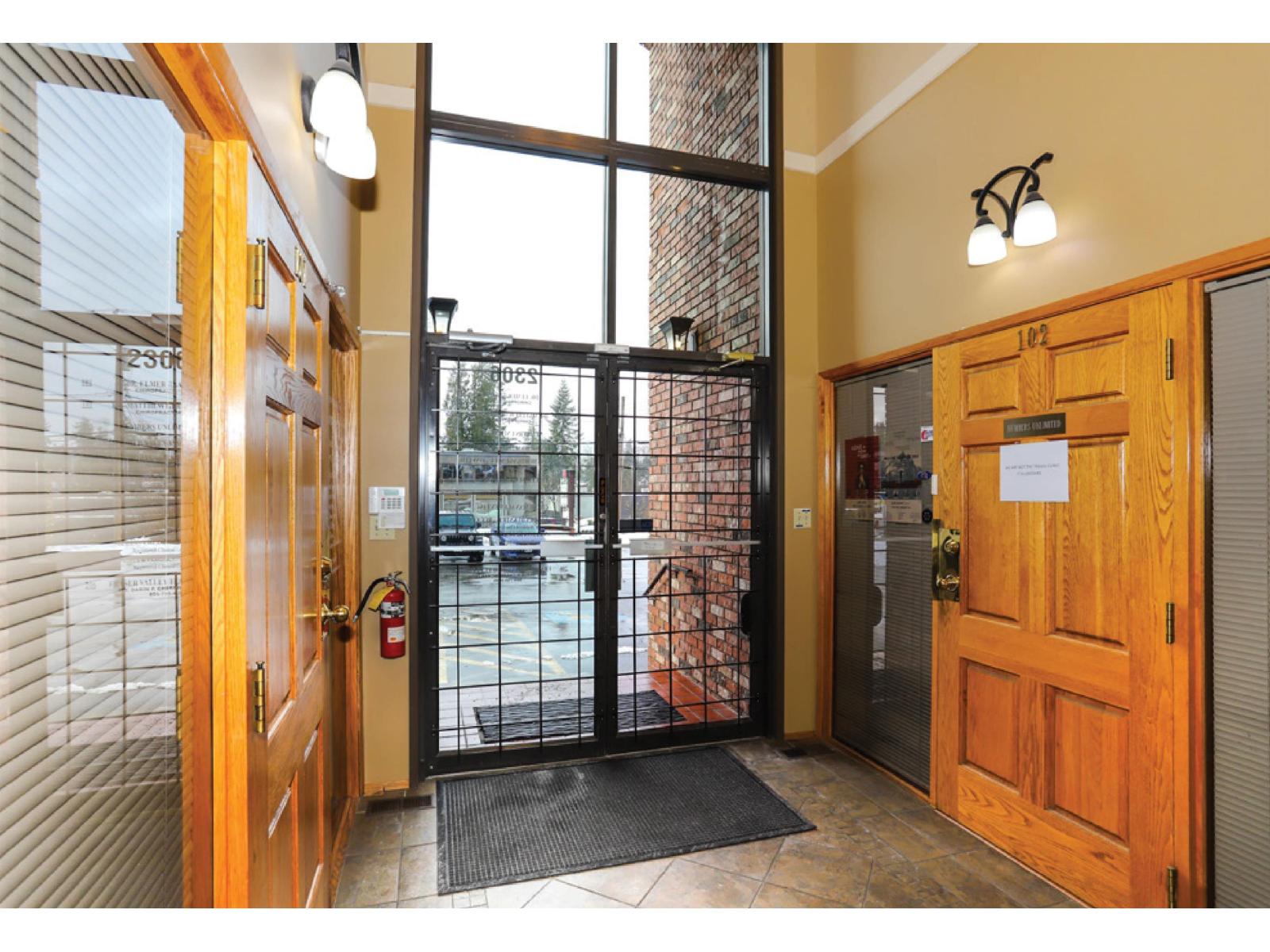 202 2306 MCCALLUM ROAD