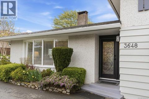 3648 Seaview Cres Saltair BC V9G1Z8