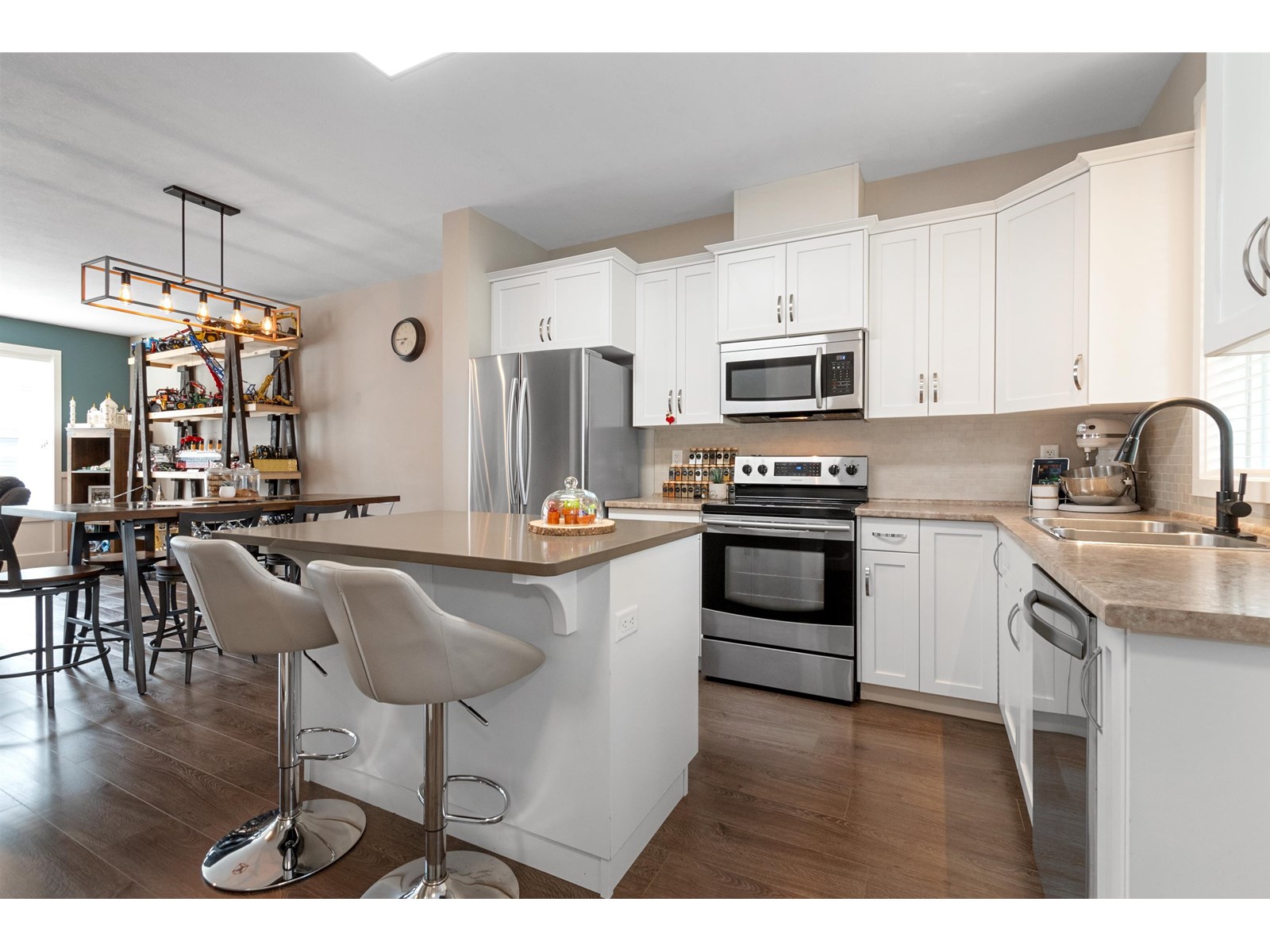 5 1640 MACKAY CRESCENT|Agassiz