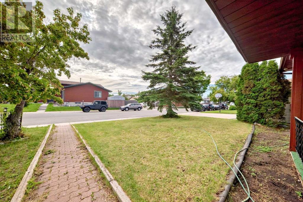 272 Templevale Road NE