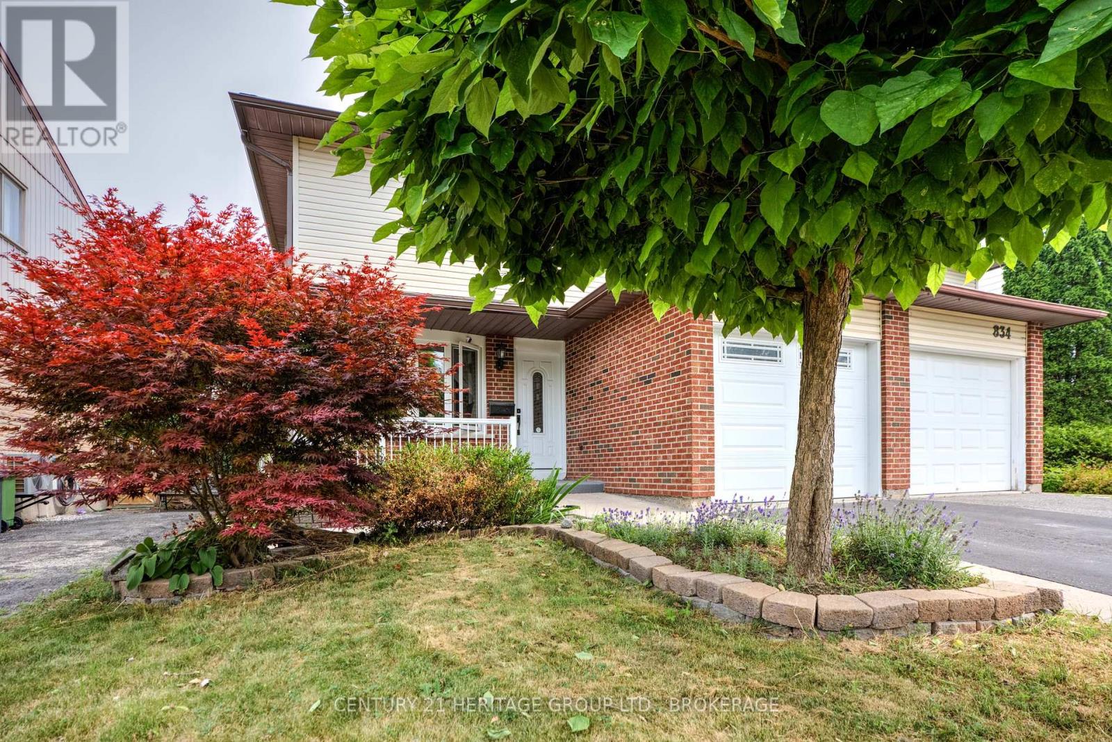 836 MILFORD DRIVE