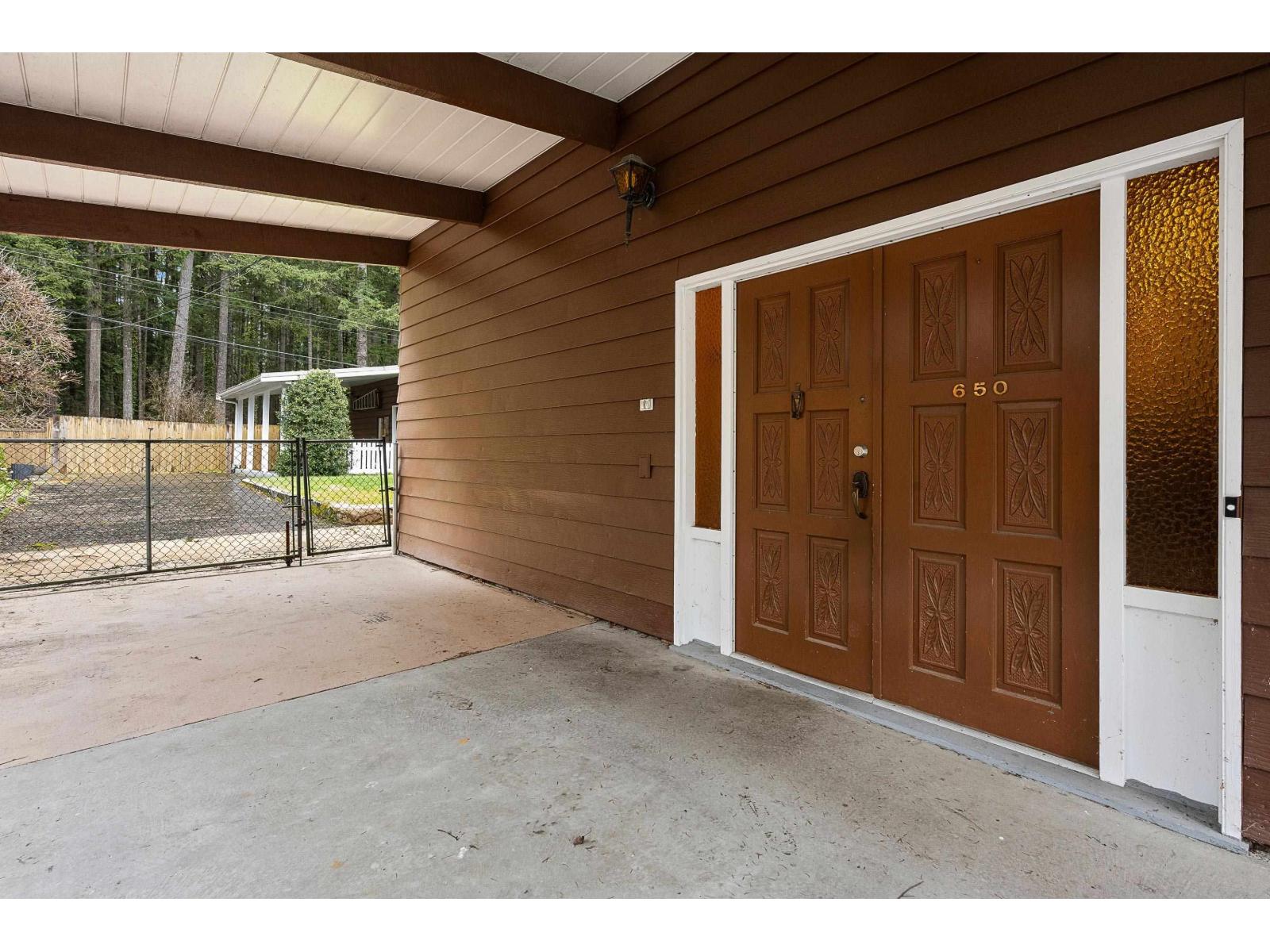 650 MOUNTAIN VIEW ROAD|Cultus Lake North