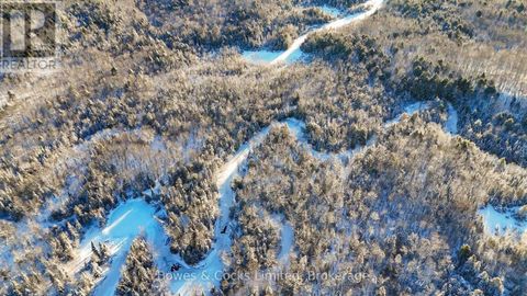 PT LT 3 CONCESSION 6 North Kawartha ON K0L1A0