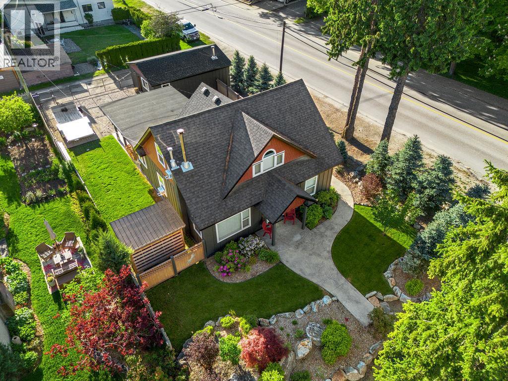 98 2nd Avenue NW