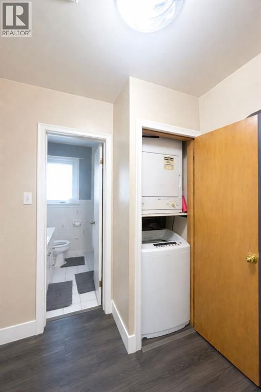 66 TWEEDSMUIR AVENUE