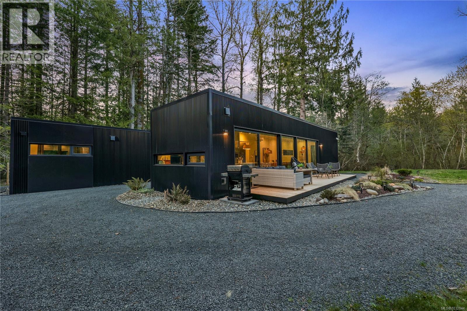 4638/4628 Forbidden Plateau Rd