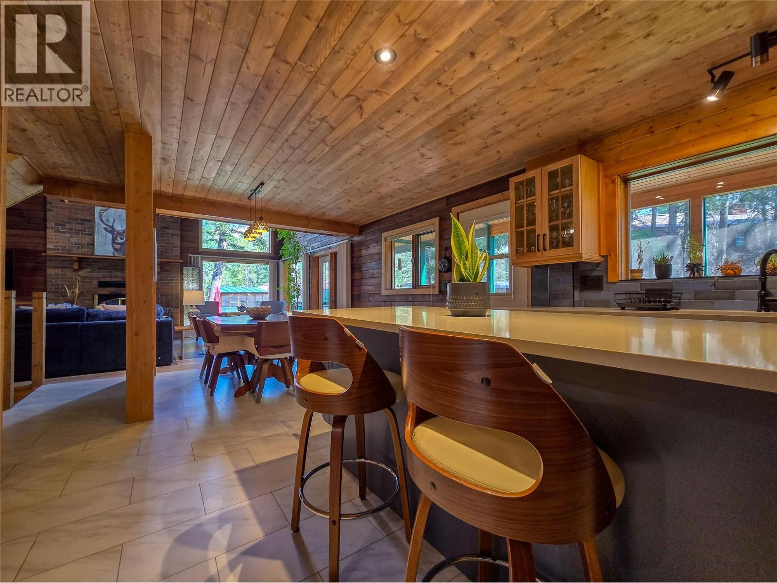 5352 Dutch Creek Road