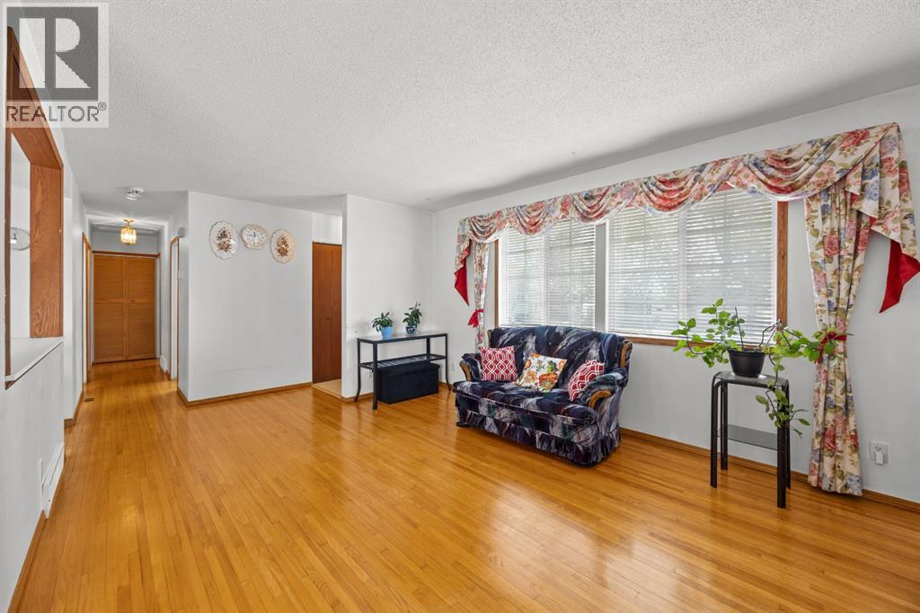 1307 Radisson Drive SE