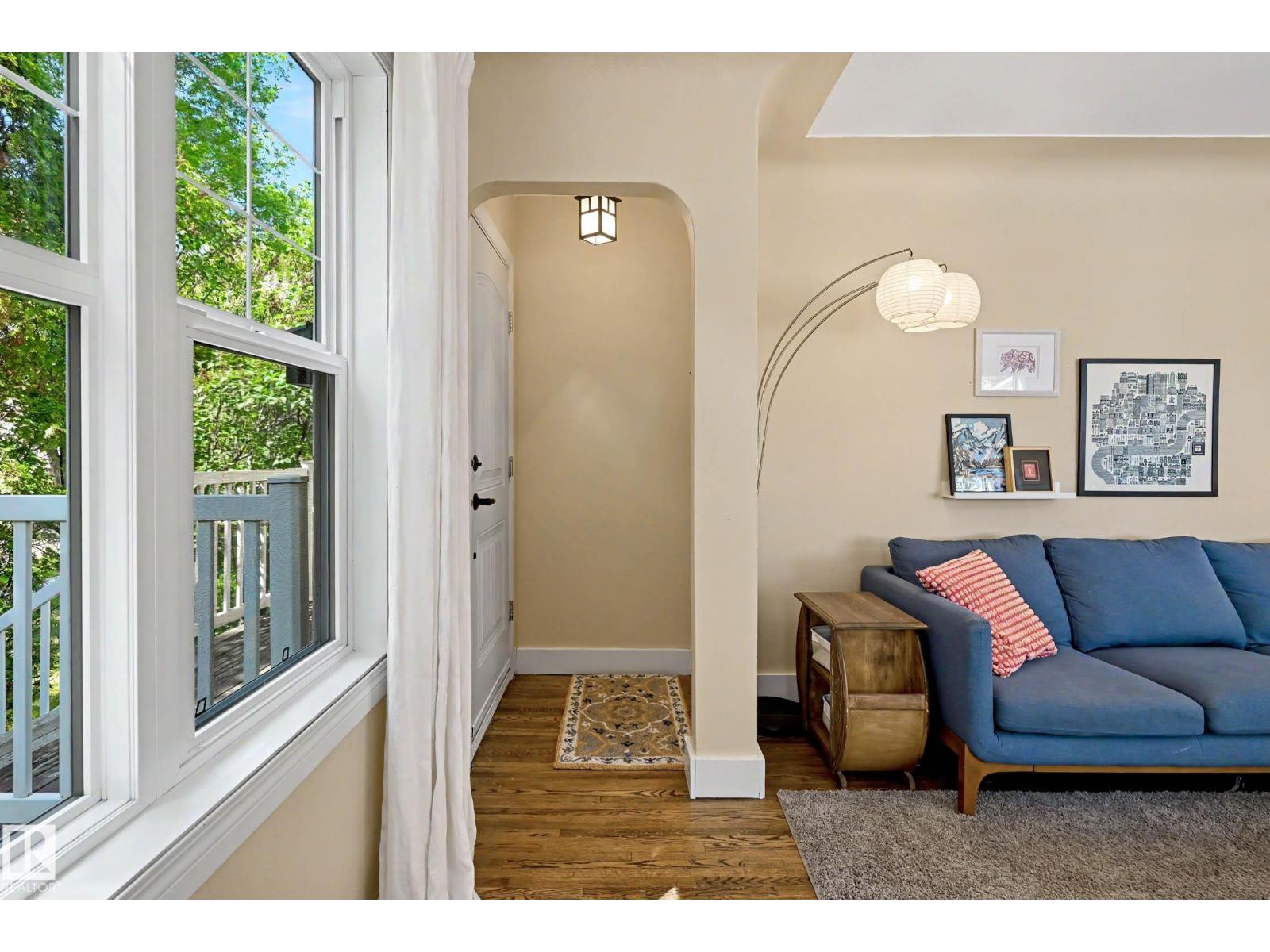 11603 71 ST NW