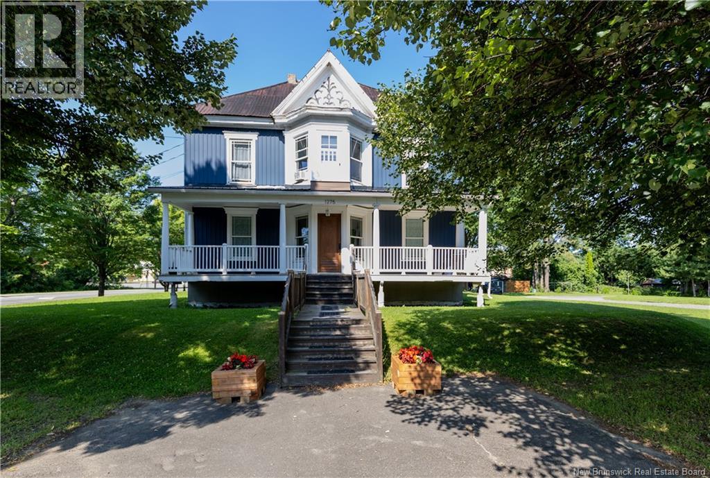1275 West Riverside Drive - Photo 2