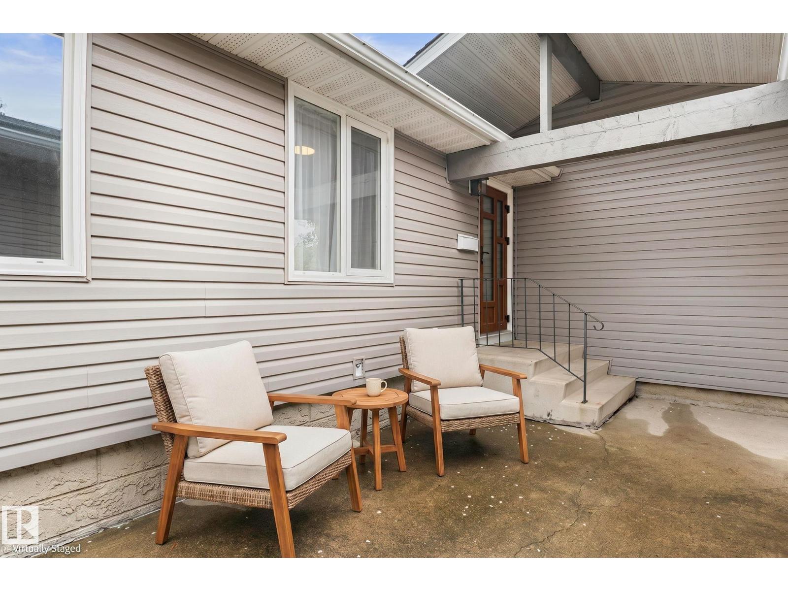 220 GREYSTONE TC