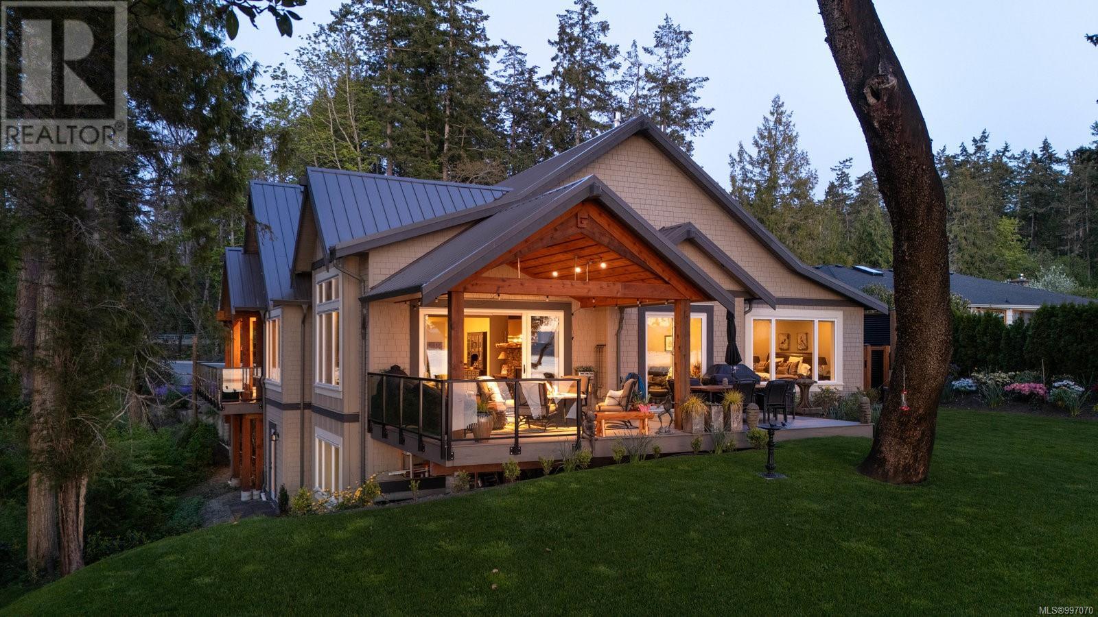 11176 Chalet Rd