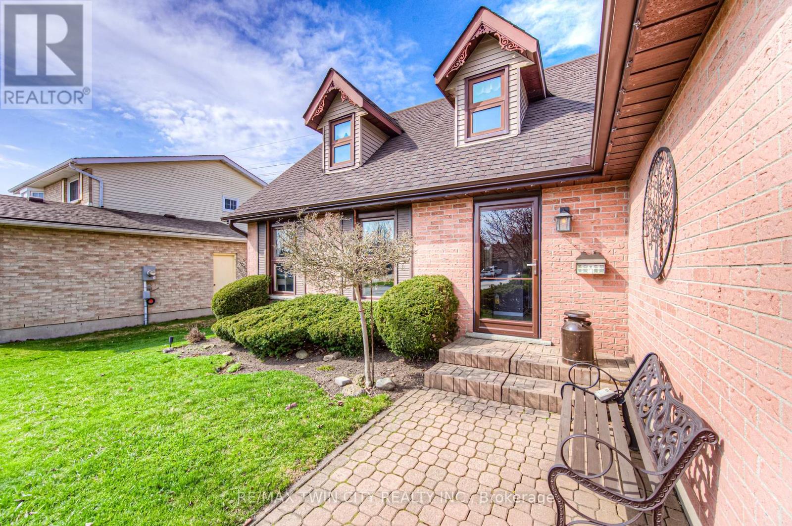76 NEWBURY DRIVE