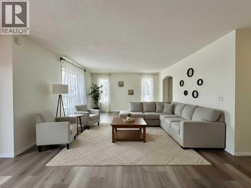 139 Bridlewood Circle SW