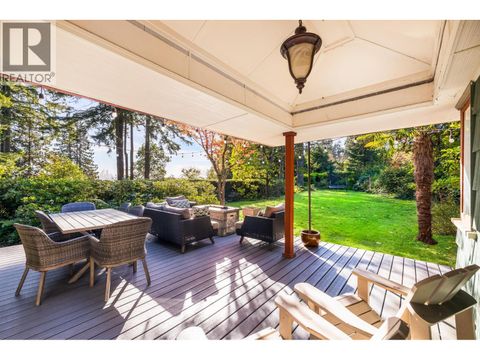 1090 W KEITH ROAD North Vancouver BC V7P1Y5