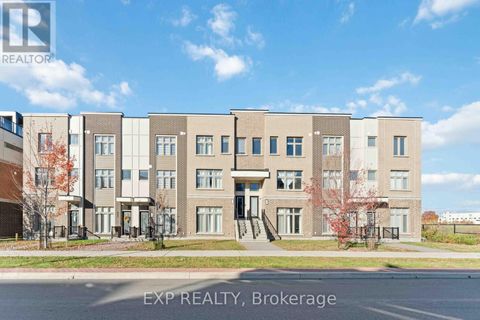 829 MIKINAK ROAD Ottawa ON K1K4Z9