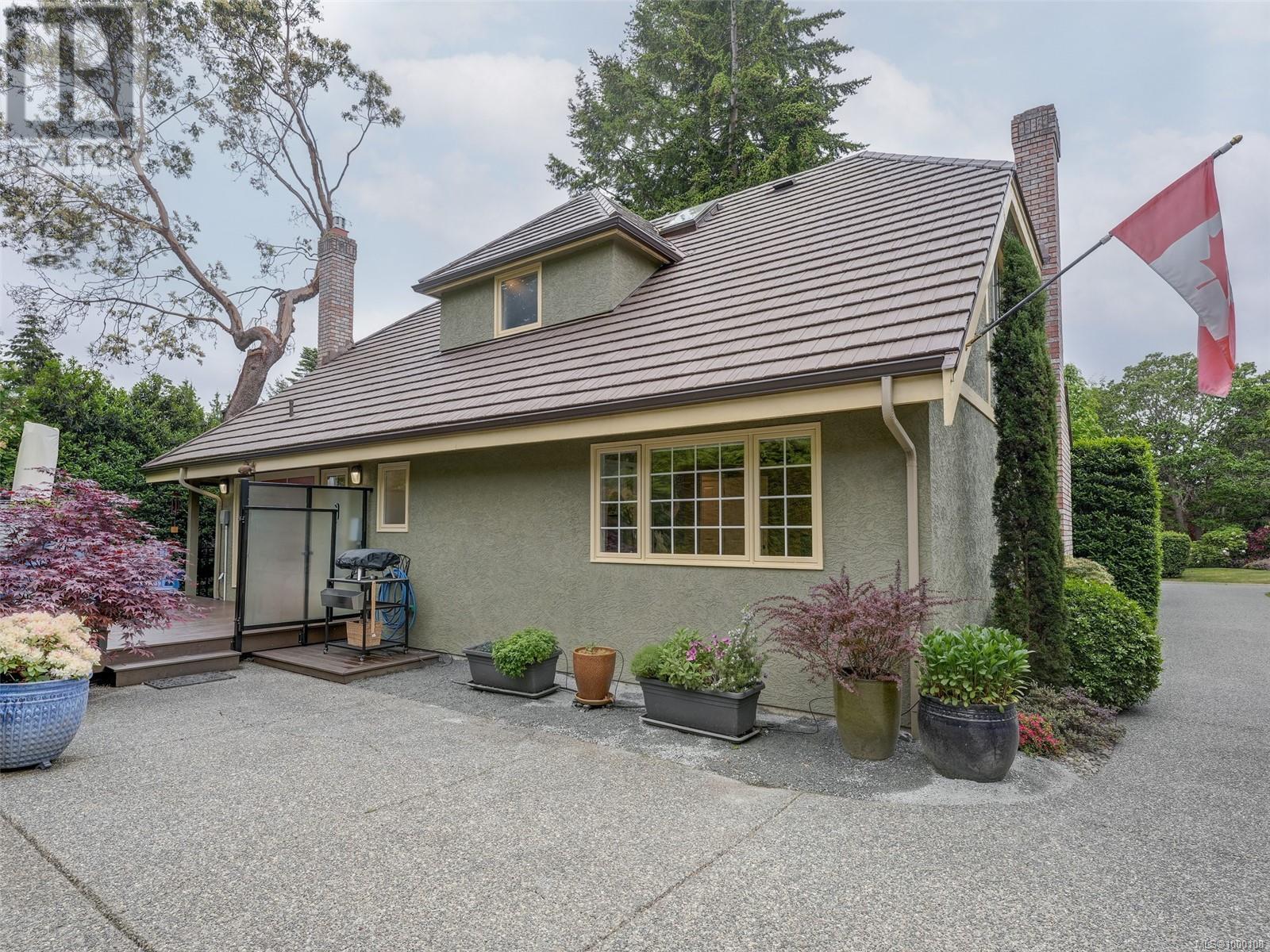 3949 Scolton Lane