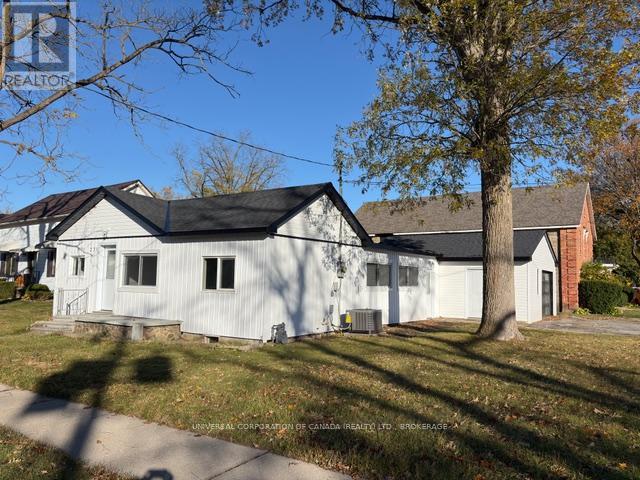 279 SYDENHAM STREET E