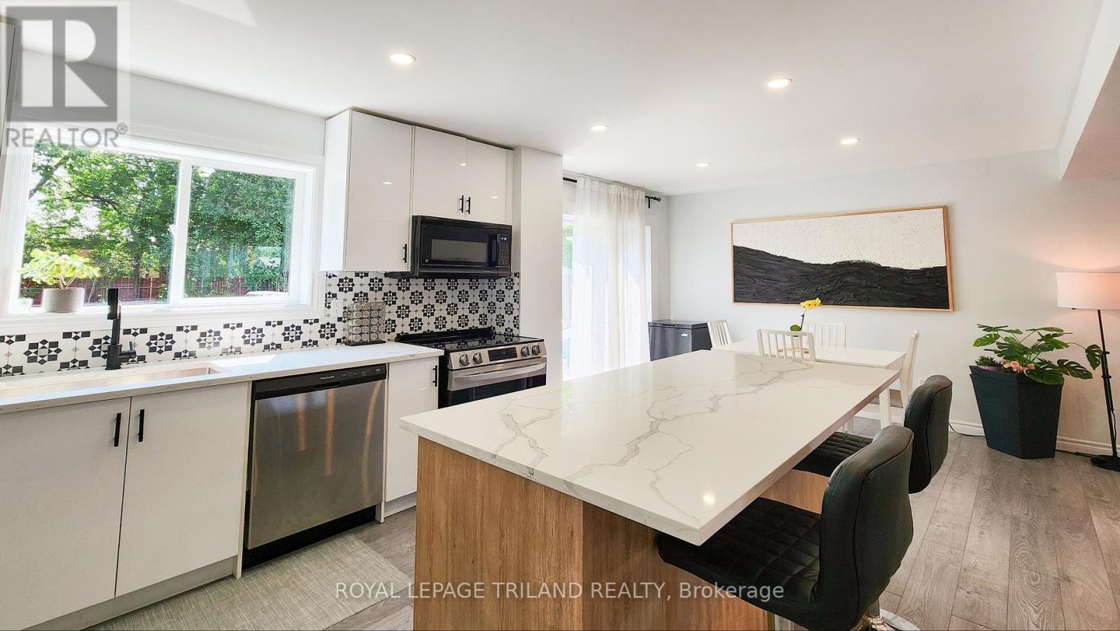 51 ASHBURY AVENUE