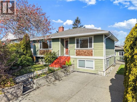 1468 Stroud Rd Victoria BC V8T2K9