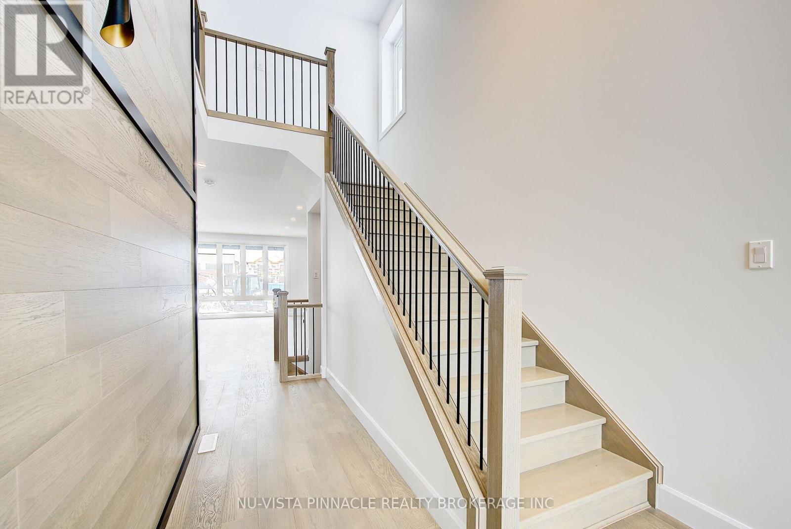 4332 GREEN BEND