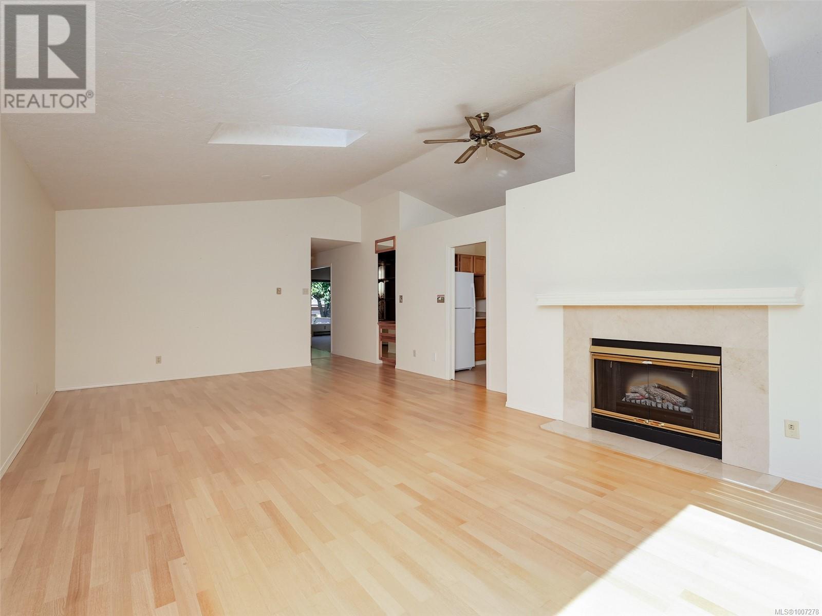 60 901 Kentwood Lane