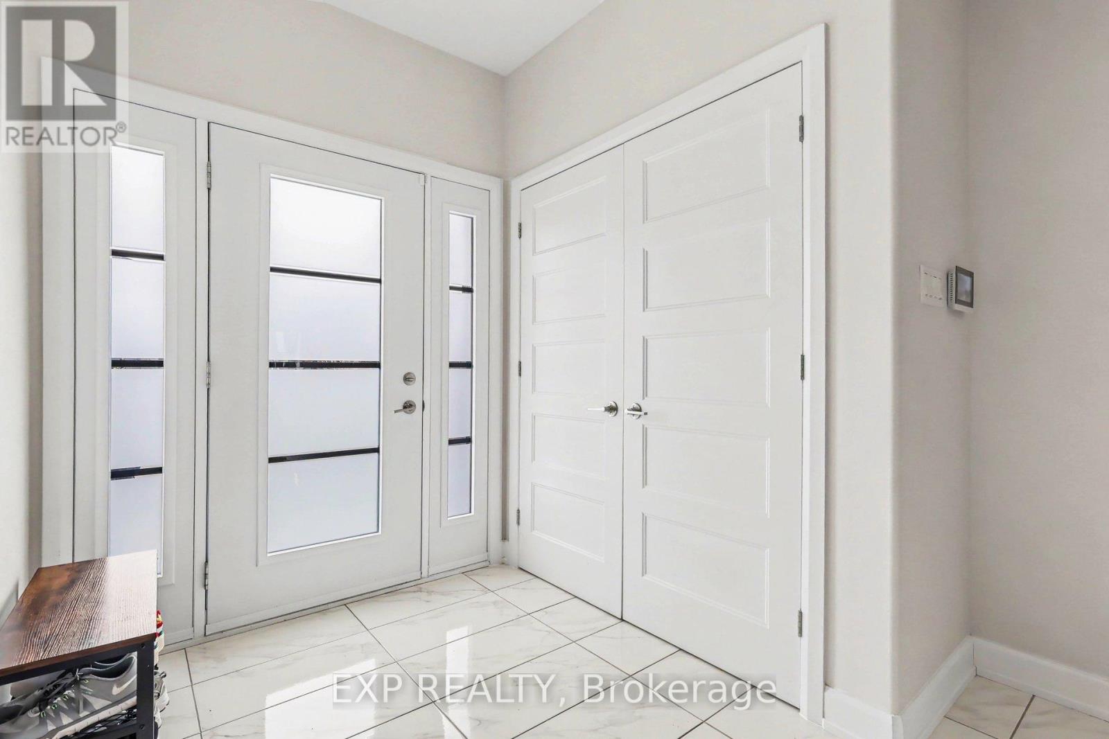 520 LUCENT STREET