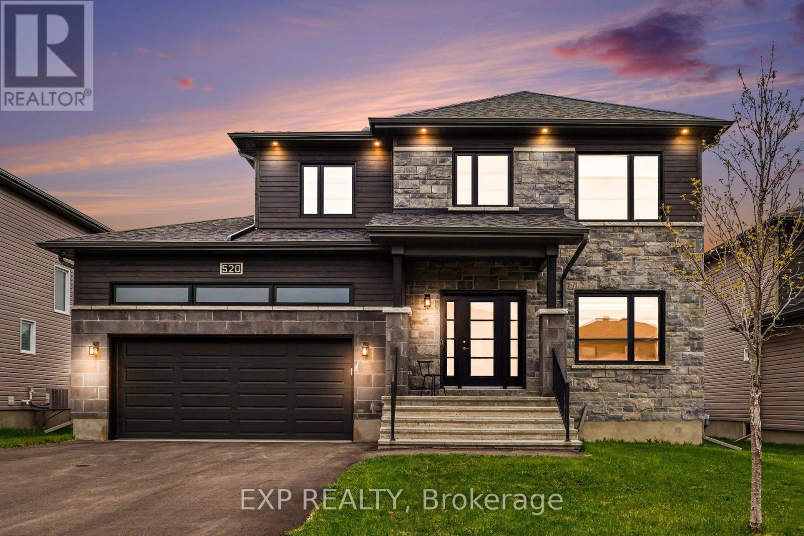 Photo 1 of 30 — 520 LUCENT STREET, Russell, ON K4R0G3