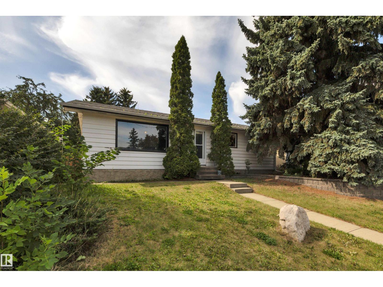 3111 106 AV NW