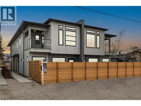 783 Burne Avenue Unit# 1 Kelowna BC V1Y5P6