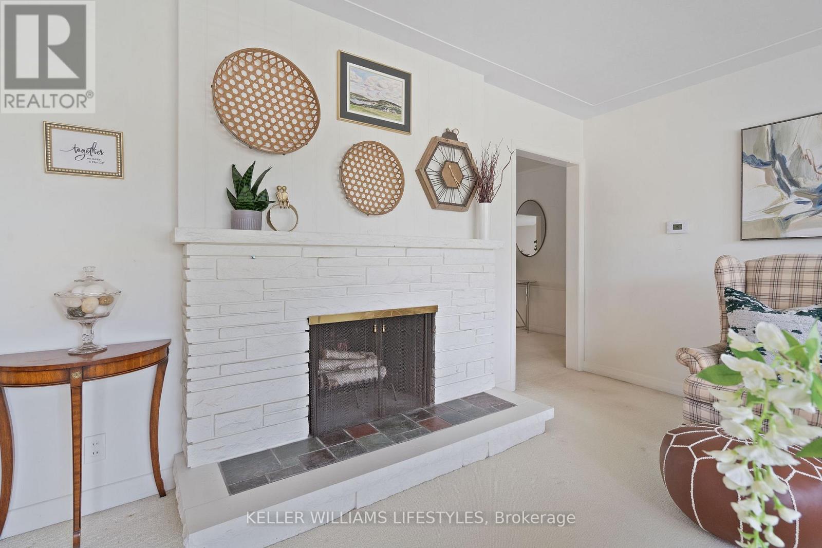 37 BLOOMFIELD DRIVE