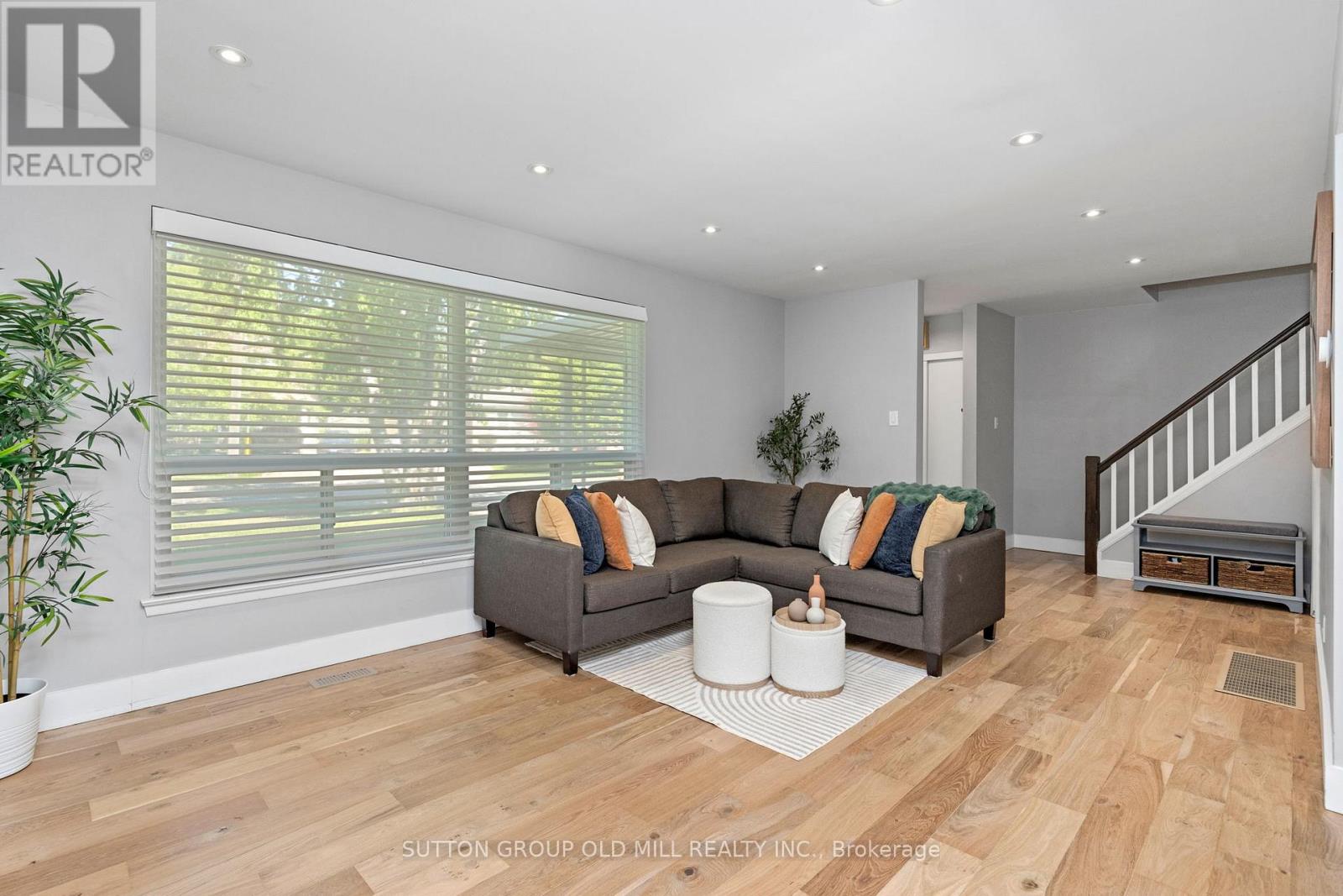 47 ASHFIELD DRIVE