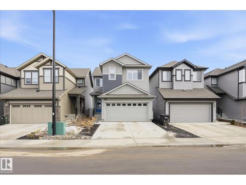 66 SEDUM WY Sherwood Park AB T8H2X7