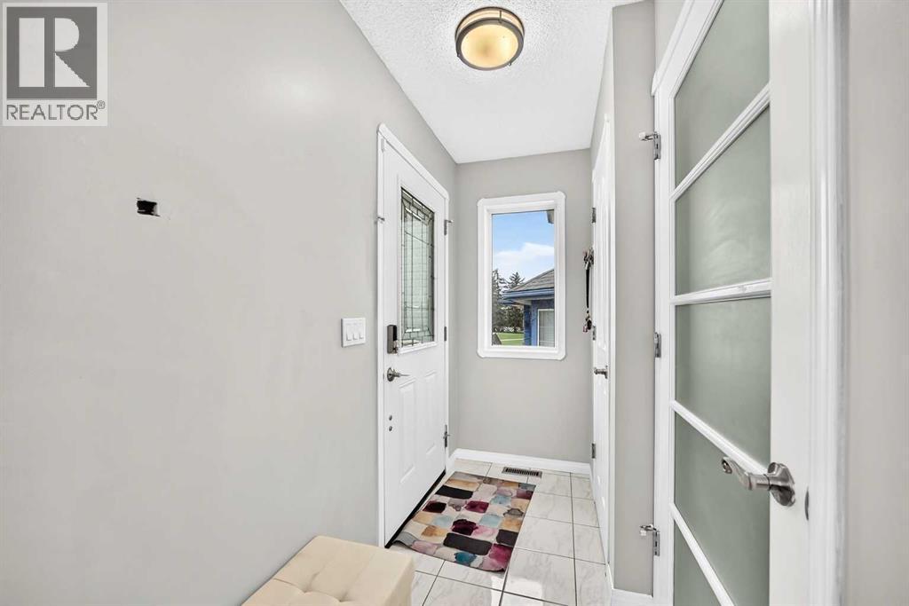 125 Appleburn Close SE