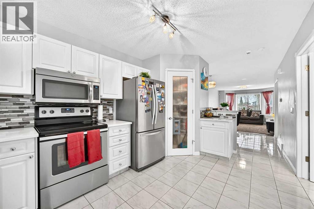 125 Appleburn Close SE