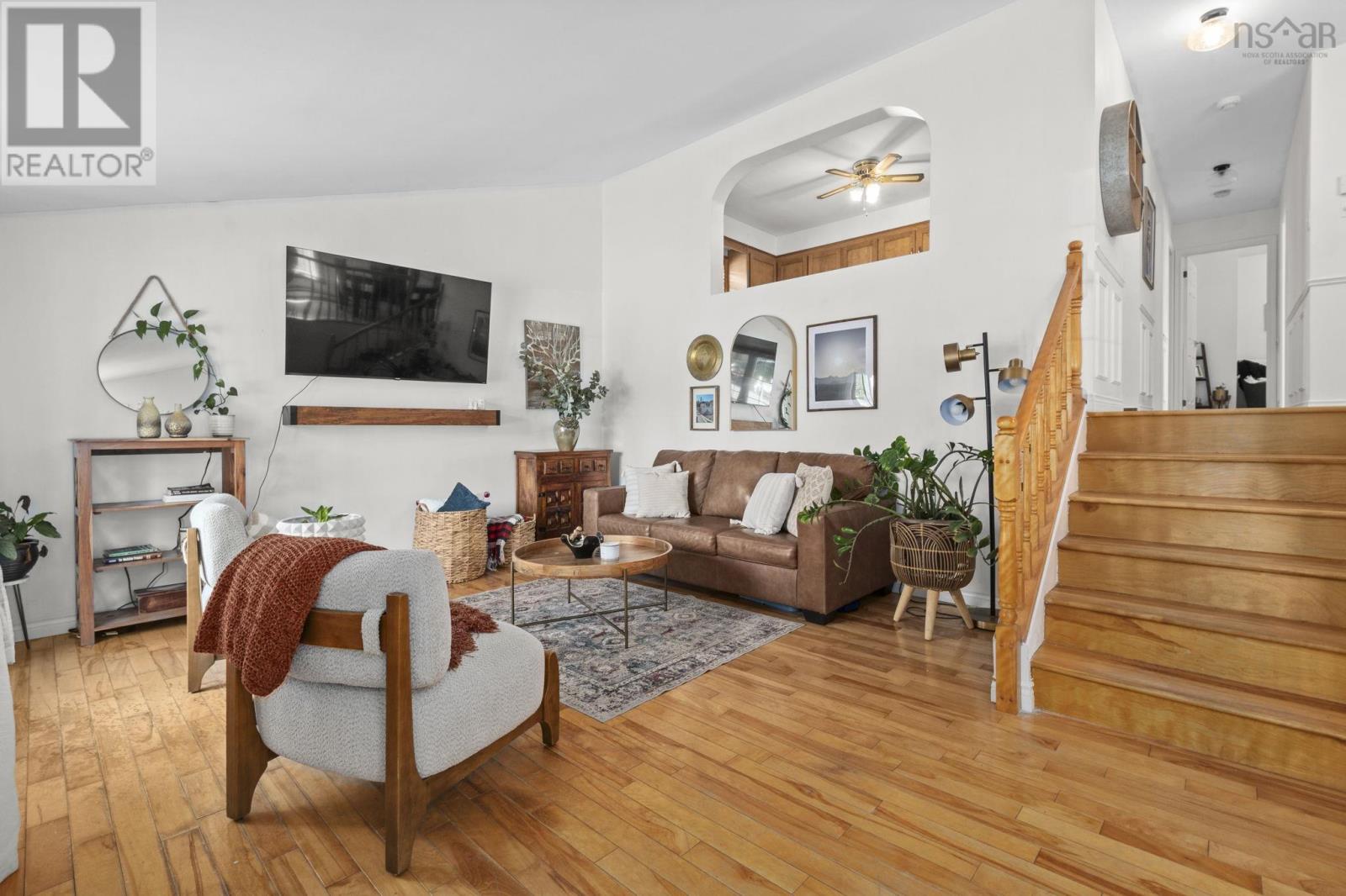 44 Tantling Crescent